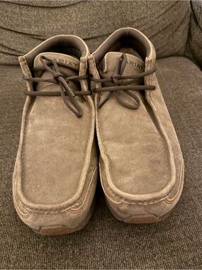 Ariat Men's Taupe Brown Suede Chukka Boots